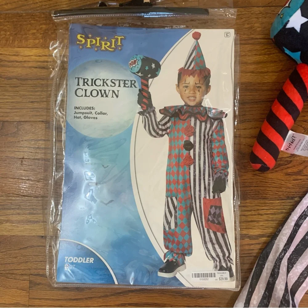 Spirit halloween trickster
